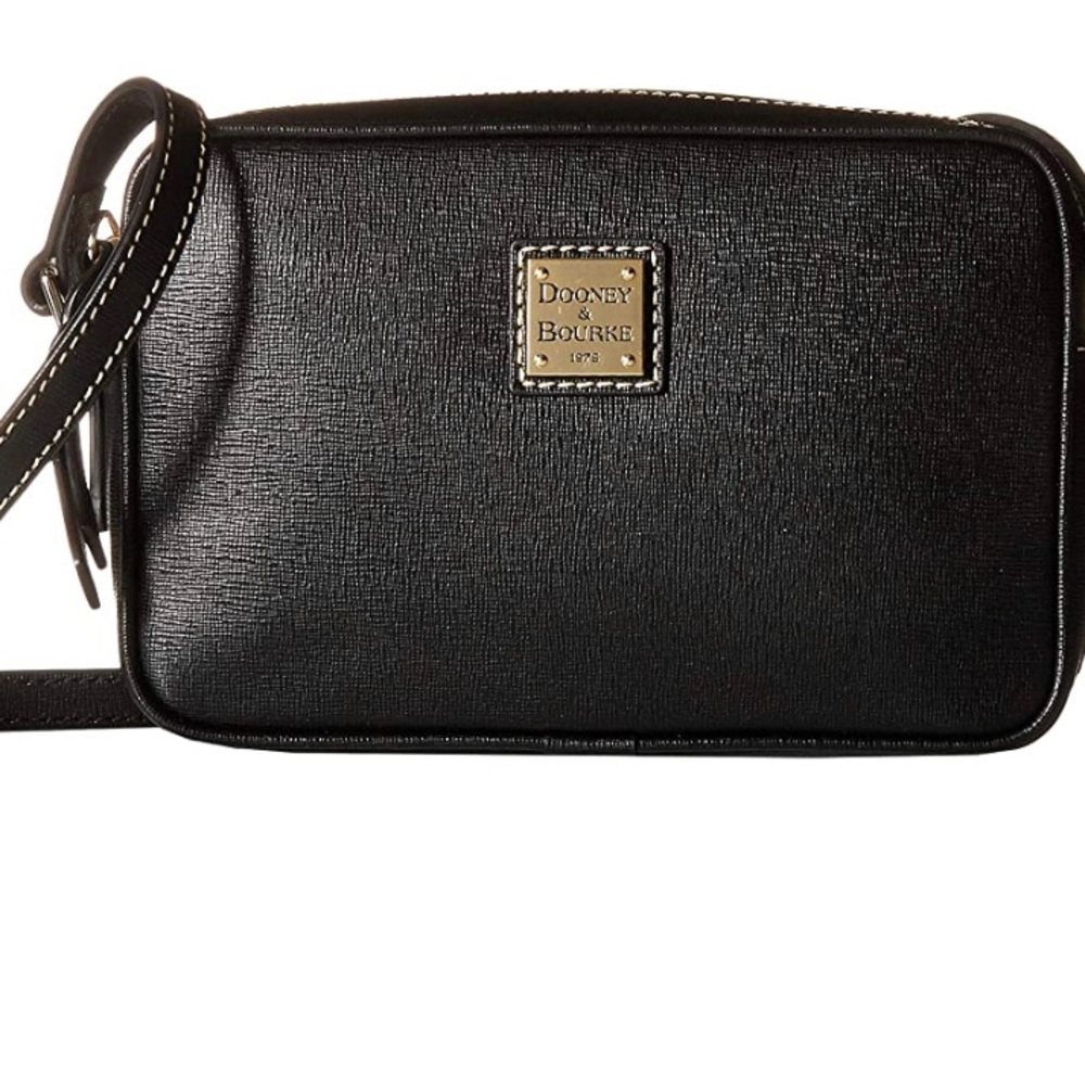 NWT dooney and bourke saffiano camera crossbody